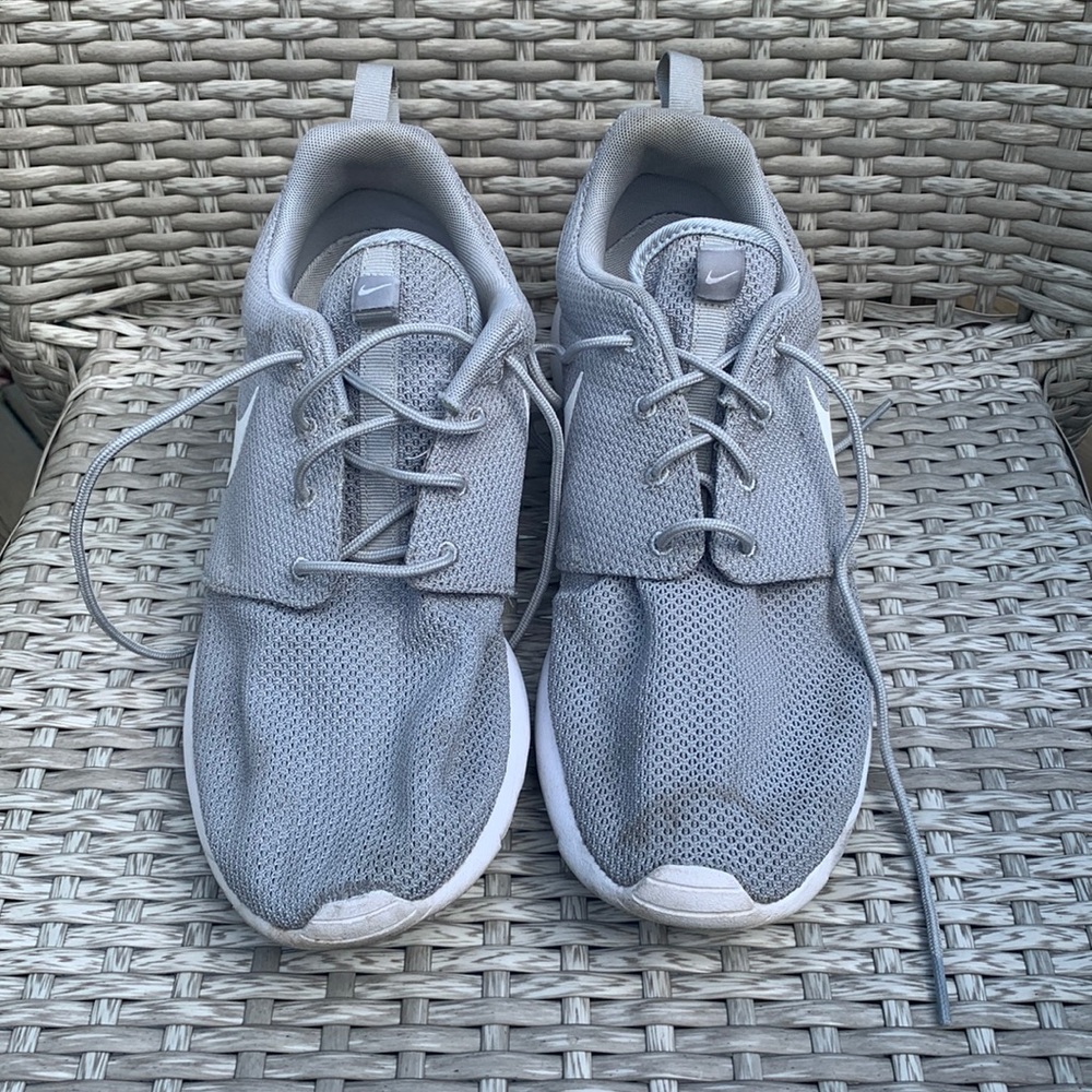 Nike Roshe Shoes